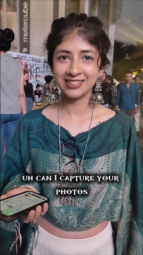 Approach Fashion Designer | She is wearing a Shawl 😍 #shorts #photography #streetphotoshoot