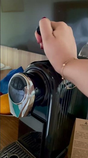 How to use coffee machine #coffee #capsule #nespresso #coffeepods #machine