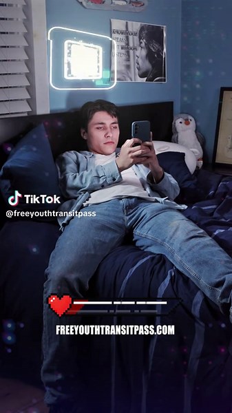 Escape mindless scrolling! Youth 18 and younger can ride free with a Free Youth Transit Pass.