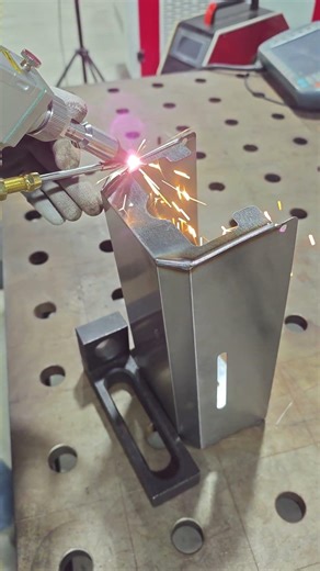 mini laser welding machine in work