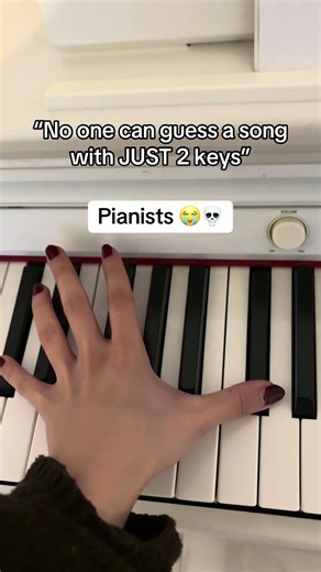 who knows this song on the piano?