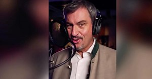 Markus Söder singt Wiesn-Hit "Sweet Caroline"
