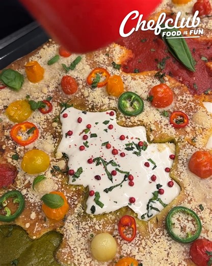2.3M views · 8.2K reactions | Christmas Sheet Pan Pizza! Slice into the holidays with a heartwarming blend of flavors  | Chefclub Network | Facebook