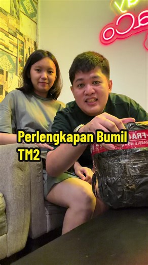 Unboxing perlengkapan tempur Bumil TM2 #perlengkapanbumil #tm2 #trisemester2 #timika