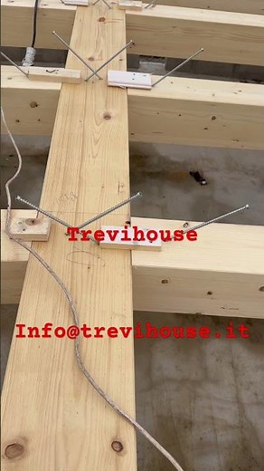 Costruire un tetto in legno #lavorazionelegno #construction #nuovacostruzione