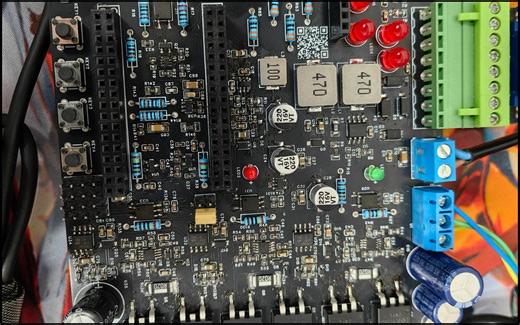 自制开源项目-集成MCU的硬件互补输出PMSM驱动电路（带电流检测与过流保护）