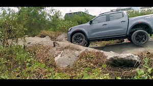 62K views · 1.5K reactions | With the new Nissan Navara PRO-4X, no city potholes or rough off-roads can stop Matteo Guidicelli from daring the impossible. Watch him own Nissan’s 4X4 Test Drive Track with its tough and smart features. #NissanNavara #DrivenByTheBrave Learn more about the new Navara and book a safe test drive: nissan.ph/drivenbythebrave | Nissan Philippines, Inc. | Facebook