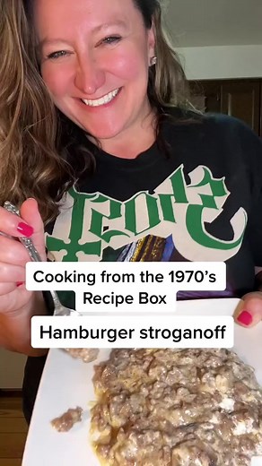 Cooking meals from the 1970’s Recipe Box! Shocked how much I liked this one. Normally you would serve over noodles. #retrorecipes #BettyCrocker #taraofalltrades | Tara Of All Trades