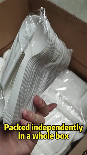 Disposable food containers fitting labels