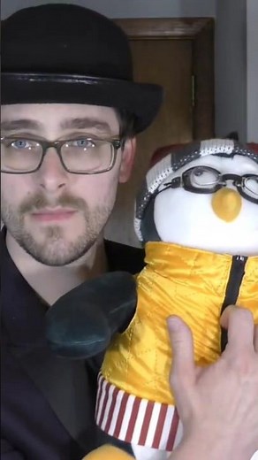 Oddly Satisfying ASMR Zipper Scratching Sounds with Hugsy