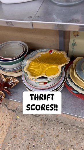 Lots of awesomeness at this thrift store! What would you pick? | Part-Time Pickers