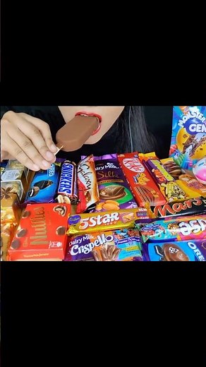 ASMR EATING CHOCOLATE PARTY DAIRYMILK CRISPELLO,MAGNUM TRUFFLE DARKCHOCOLATE‪@SpiceASMR‬#food #asmr