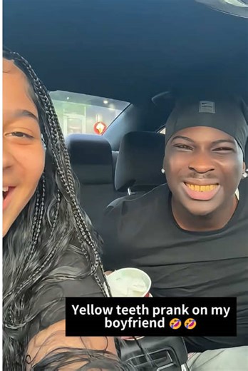 Yellow teeth filter prank #foryoupage #tiktok #scared #scareprank #funny