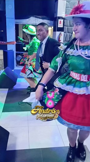 No me mires mucho que me enamoro🫣 Contratos📲 993 844 748 / 910 745 472 #14DeJunio #FelizAniversario #AndresJaramillo 🔰 𝗘𝗻 𝗹𝗼𝘀 𝗟𝗼𝘀 𝗣𝗼𝗿𝘁𝗮𝗹𝗲𝘀 𝗗𝗲𝗹 𝗛𝘂𝗮𝘆𝗹𝗹𝗮𝗯𝗮𝗺𝗯𝗮 🔰 Las Reinas Del Chimaychi #LRDC Los Super Fascinantes Del Perú #LSFDP | Andres Jaramillo