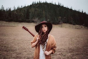 DÓNDE TÚ ESTÁS - Majo Solís - LETRAS.COM