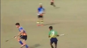 31K views · 95 reactions | Tag a team mate who tackles like this 浪郎 | Inside Hockey | Facebook