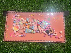 Let’s make up - Jelly vinyl purse