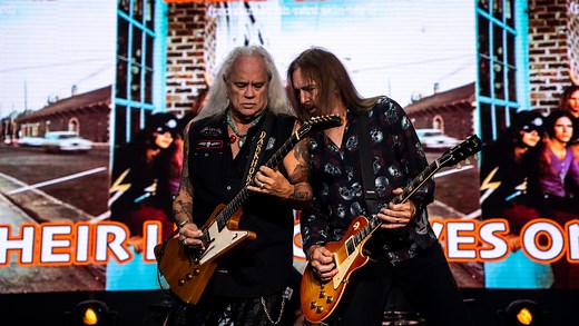 Field of Dreams music festival sets full lineup. See concert dates.