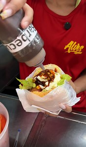 Hamburguer de PICANHA gigante e completo Guaracamp por só R$23,00 em Marechal Hermes! | Papo De Comida