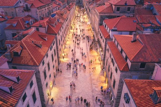 How to get around in Dubrovnik - Lonely Planet