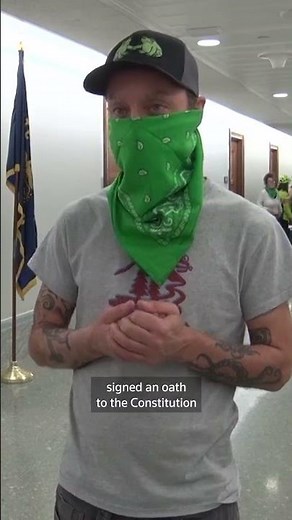 Frog-suited activists protest before Trump’s address