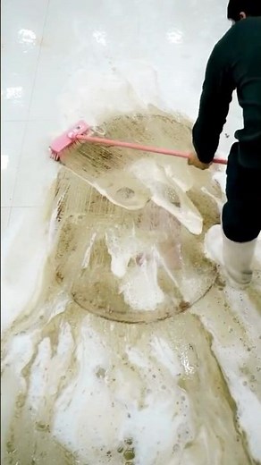 How To Clean Your Carpet: 8 Tips From A Carpet Cleaner
