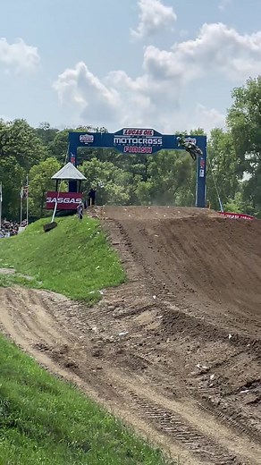 Millville loves their hometown guy! Jeremy Martin ignited the Minnesota hillsides yesterday #promotocross #motocross #thisismoto #motocrossracing
