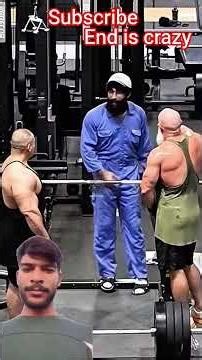 These two muscular guythink Anatoly is a robot #frank #anatolyprank #gym #gymmotivation #foryou