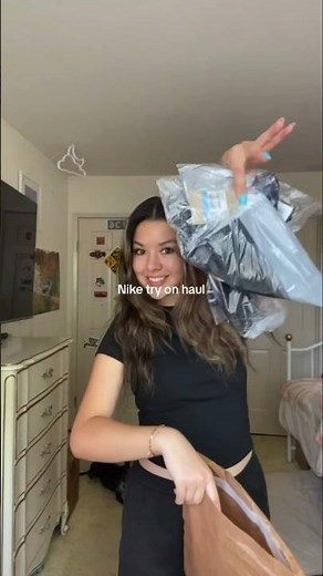 Try on haul from NIKE! 📦 #shorts #shortsfeed #trending #trendingvideo #nike #trendingshorts #viral