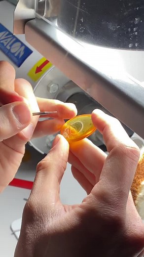 Amber Carving Process: Handmade Craft Stone