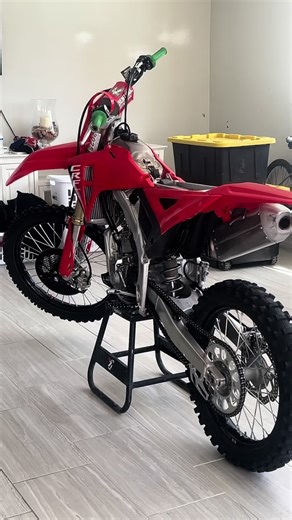 Exploring the CRF250R: Performance and Trust in 2025