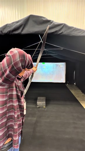 James Jean took on one of the hardest Archery Time levels – the tennis ball – and hit it clean and fast. Respect. A pro stays a pro.