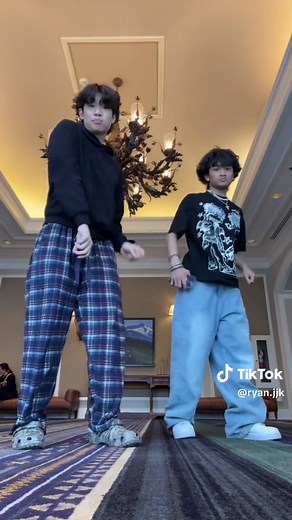 HIT THE QUAN P.2 dc: @markio @JayySkiii🥷🏾 #trixss @James