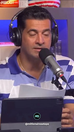 Business | Entrepreneurship | Technology on Instagram: "These two movies will give you an idea on what happens during a recession and how people handle it. ------------------ Credits~ Video @patrickbetdavid @valuetainment Speaker @patrickbetdavid ------------------ 🔔TURN ON POST NOTIFICATIONS TO NEVER MISS OUR POSTS🔔 ------------------ • • • • • #entrepreneur #entrepreneurship #millionairemindset #millionaire #entrepreneurmotivation #billionairemindset"