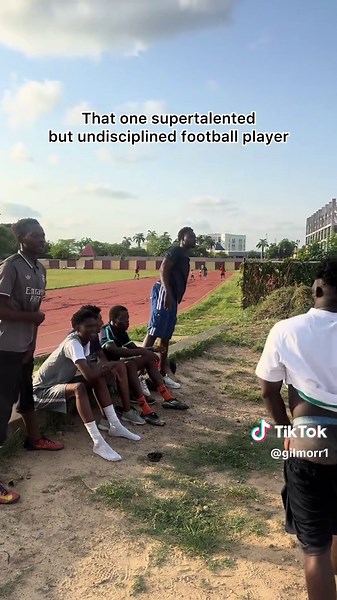 That one football player that would’ve been extremely successful if he had discipline #fyp #viralvideo #gilmooree @ayo__midekashcore @MAJOR🌍✝️ @BLACKSON⭐️