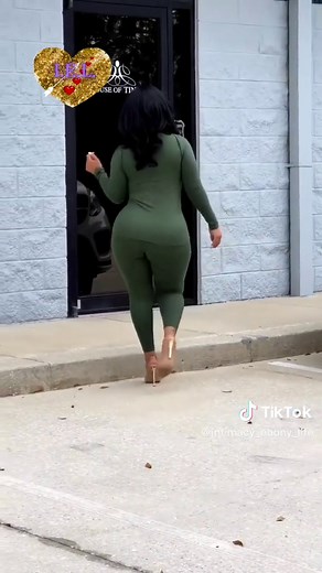 Dame hot 🥵🔥🔥🔥 #sexygirls #bigbooty #fashion #girlsfashion