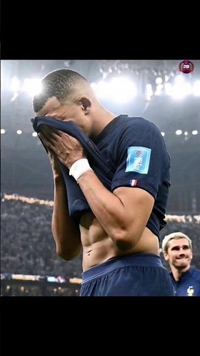 Sad moment of kylian Mbappe #cry# #kylianmbappé