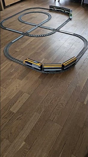 LEGO trains in sync – 60197 and 60337 perfect crossing!