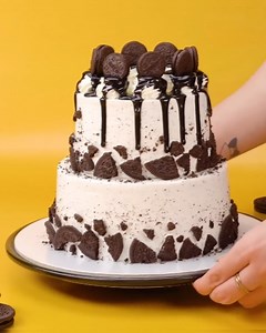 39K views · 1.5K reactions | Cake with Chocolate and Oreo  | Tasty Plus | Facebook