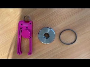 How to: Use a Seal Clasper