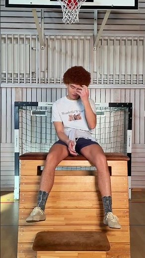 Sneaker Socks Throw | Happy Socks