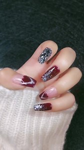 12K views · 121 reactions | This nail art tutorial is stunning!  FOLLOW US FOR MORE IDEAS... | Crazy Nailzz - The Nail Art Studio | Facebook