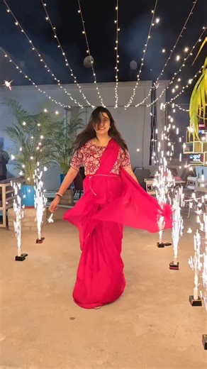 Hi5! Cafe & Restro on Instagram: "Rituparna 25th Birthday Party🎂 Celebration🍾 In Hi5i Restaurant Mining Road Keonjhar ... . . / Capture📸🎥 :- @l_m_akash_01 / @akashsgallery_01 . . / Decoration:- @creze_events_keonjhar1 . . / Cake:- @archies_cakery ... #Hi5i #hi5irestaurant #cafe #cafereels #instagram #instalike #instagood #reelsinstagram #happybirthday #brirthdaycake #brirthdayparty #viralreels #keonjhar..."