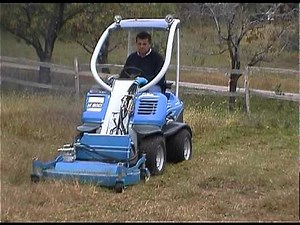 CSF Multione M20D + Lawn mower / Sichelmäher / Rasaerba / Tondeuse