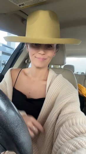 Julie Amber Harris on TikTok