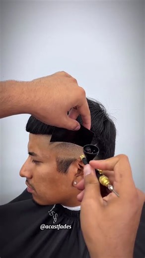 Mastering Easy Line Up with Enhancements | Clipper Tutorial #fade #barber #lineup
