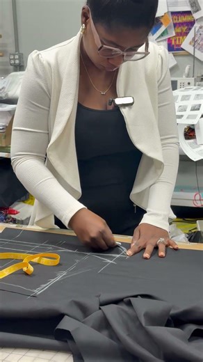 Learn how to create a beautiful garment without a pattern in our Patternless Kaftan Class!