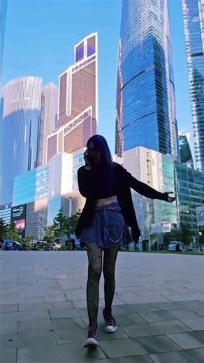 #emo #hellokitty #emoboy #cosplay #2007 #2077 #metal #metalhead #2025 #emogirl #music #emocore