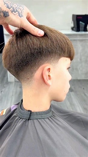 The FLAWLESS Taper Fade Tutorial ⚡️ Barber Step by Step 💈✨ The ULTIMATE GUIDE For Beginners