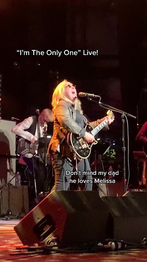 Melissa Etheridge Live Performance of 'I'm The Only One'